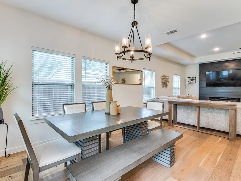 2830 S Marsalis Ave — Photo 16