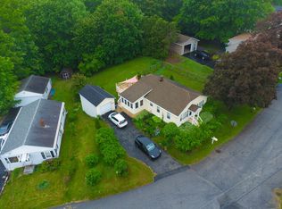 32 Irwin St, Lewiston, ME 04240