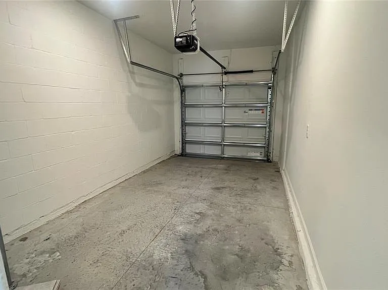 2821 Pierr St — Photo 19