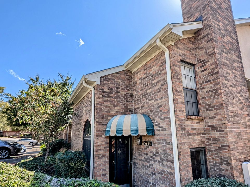 Entrance to Townhome