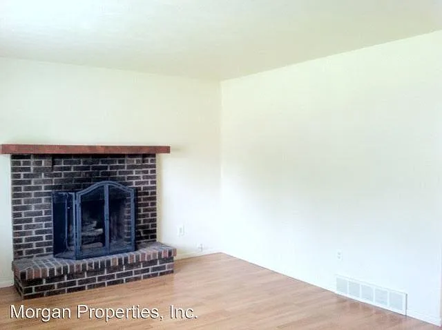 1116 Pandora Ct — Photo 12