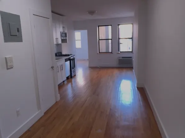 639 10th Avenue image 1 of 6