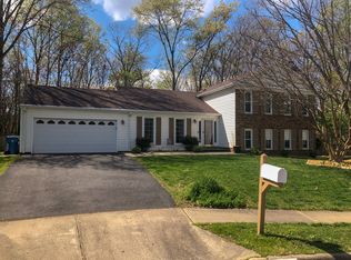 9015 Penn Manor Ct, Springfield, VA 22153