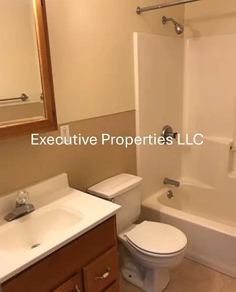 39 Ducas Dr #2 — Photo 3