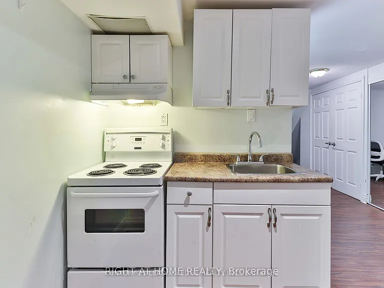 143 Gamble Ave #BASEMENT — Photo 8