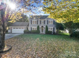 12624 Parks Farm Ln, Charlotte, NC 28277