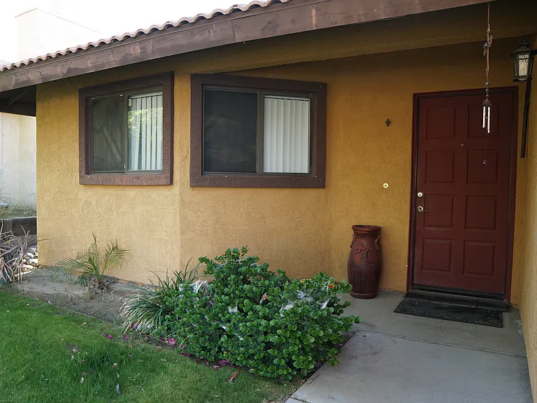 53805 Avenida Martinez — Photo 3