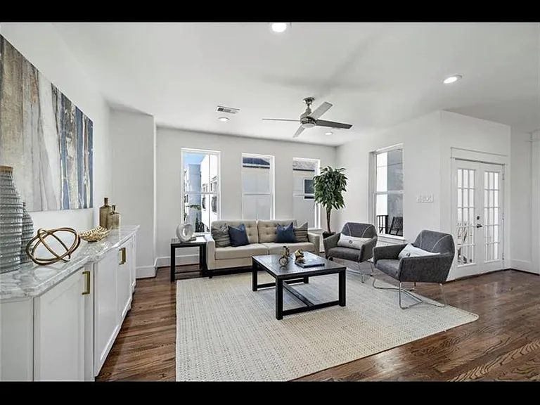 1521 Laird St #C — Photo 3