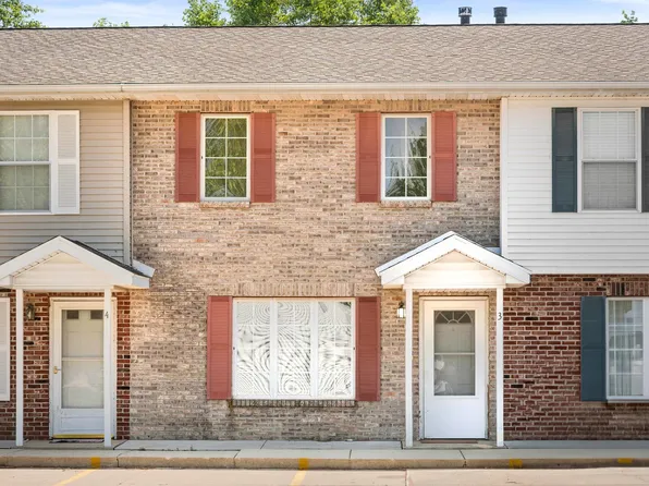 23 Fetzer Ct APT 3, Bloomington, IL 61704