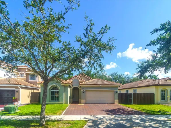 2219 SE 1st St, Homestead, FL 33033
