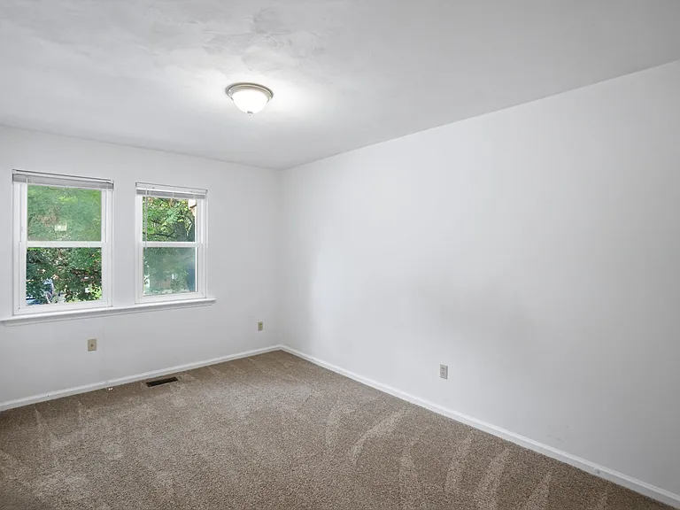 5208 Richard Rd — Photo 13