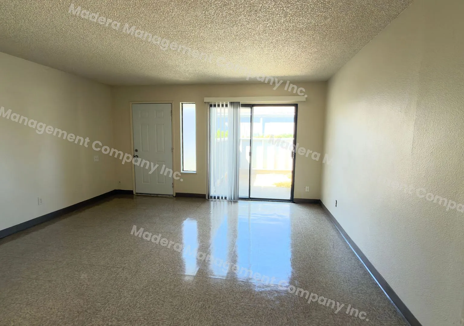 222 S A Street — Photo 4