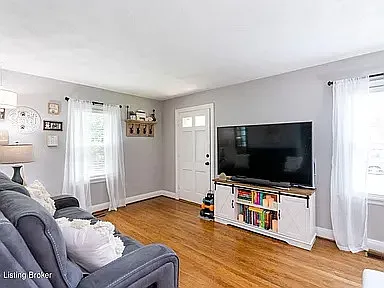 3033 Dartmouth Ave — Photo 10