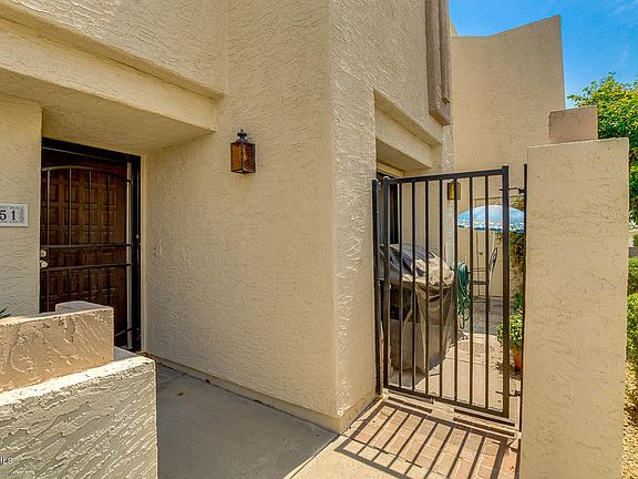 5th image of 851 E Lola Dr