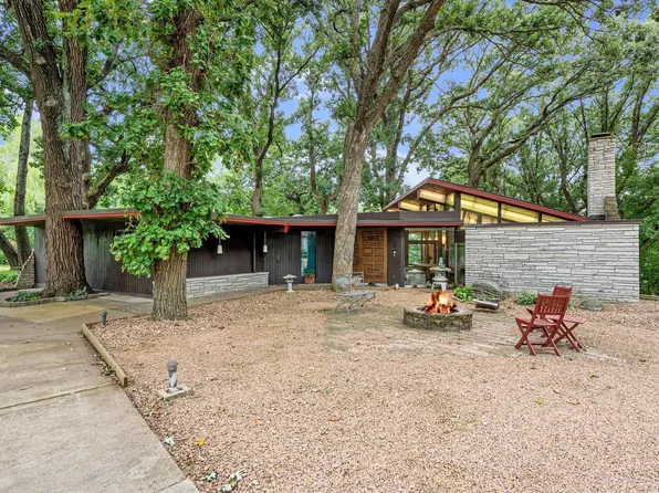 22345 733rd Ave, Albert Lea, MN 56007