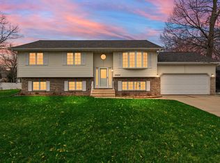 2224 Carnation Ct, Portage, IN 46368