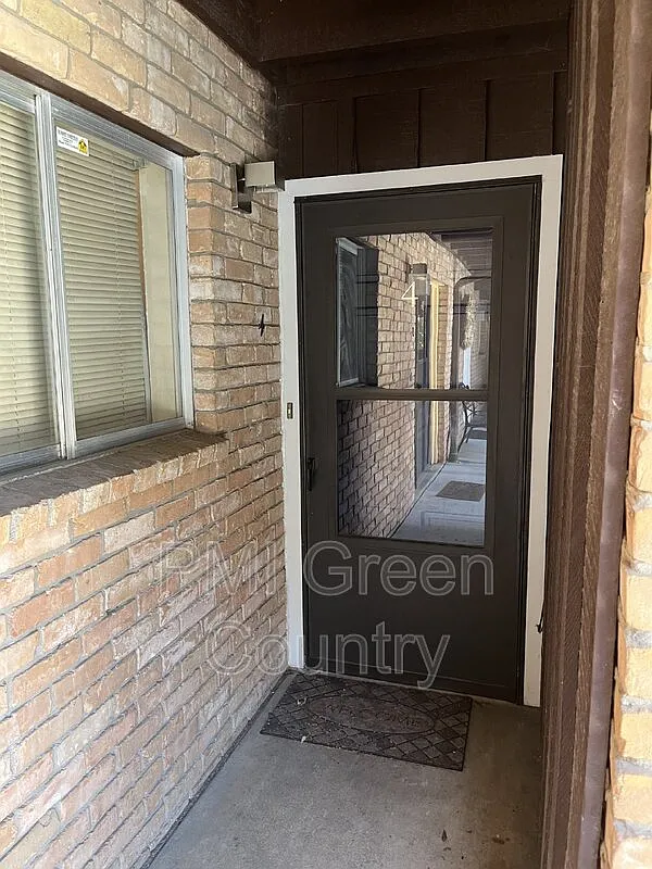 1 bed, 1.0 bath, $1,000 — Photo 1