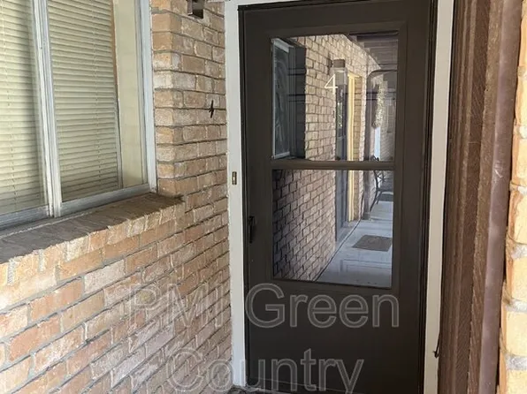 1313 E 48th St APT 4, Tulsa, OK 74105