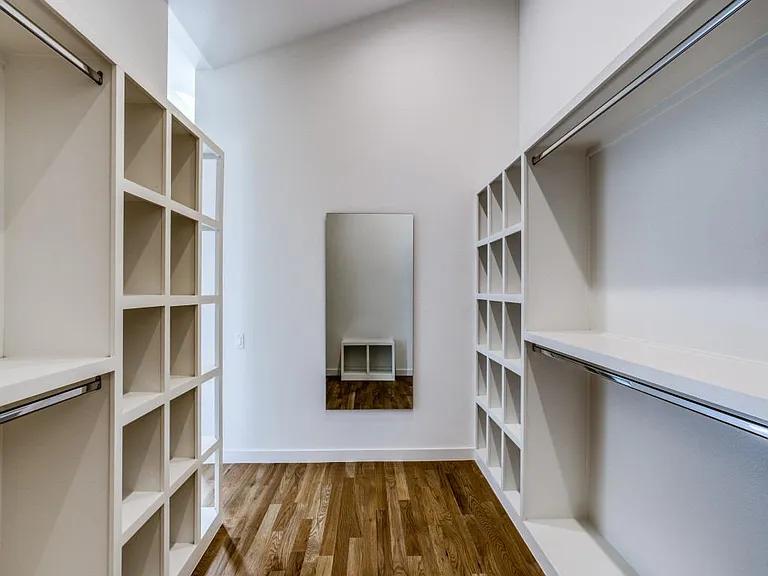 3860 Highgrove Dr — Photo 10