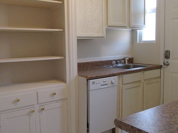 2nd image of 106-112 W 8th Ave #106-A