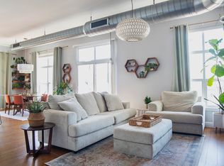 2900 N Downing St APT 207, Denver, CO 80205