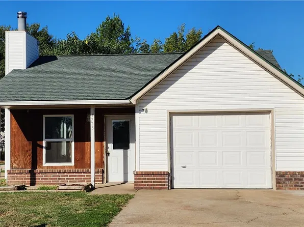 1275 Massey St, Decatur, AR 72722