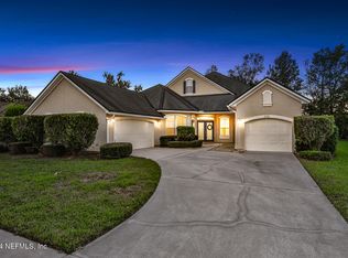 2176 Autumn Cove Cir, Fleming Island, FL 32003