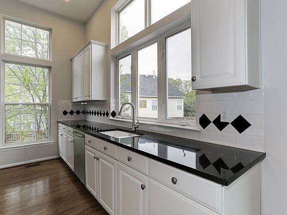2nd image of 6327 Dunman Way