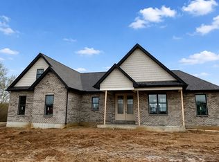 2795 Venice Crossing Dr, Trenton, OH 45067