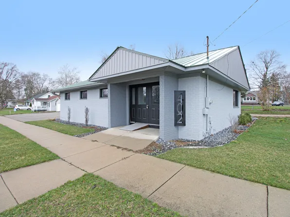 402 Thornton St, Middleville, MI 49333