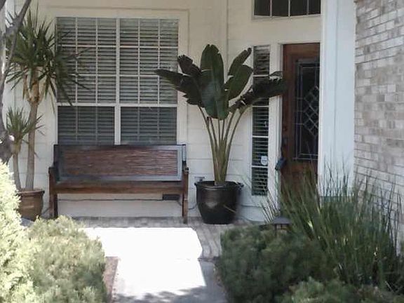 2nd image of 22734 Johndale Ct