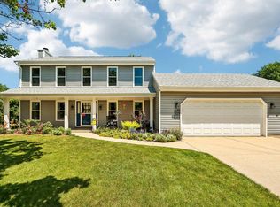 N106W17050 Juniper Dr, Germantown, WI 53022