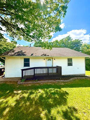 1309 N Woodland Ln Photo 1