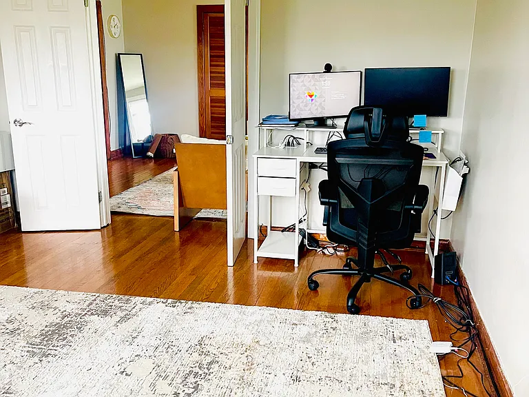 138 Biruta St #3 — Photo 38