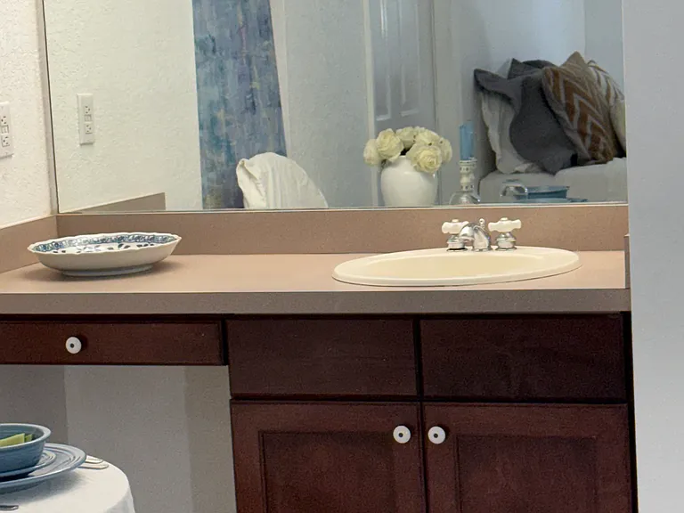 Small Sink by Kitchette~
