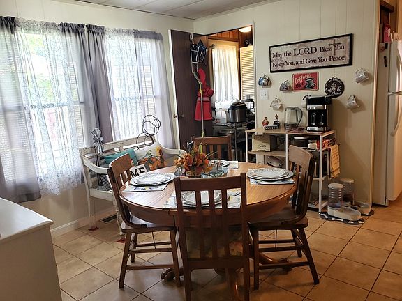5th image of 86 Ashley Ln