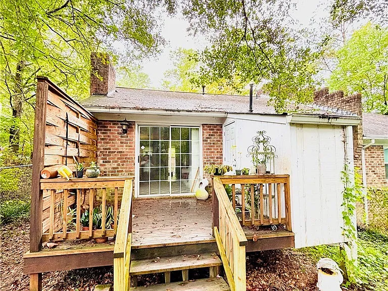 253 Sleepy Creek Dr — Photo 12