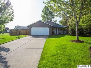 323 Dawn Ct, Independence, OR 97351