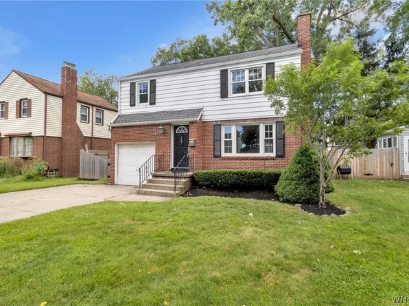 169 Ridgewood Dr, Amherst, NY 14226