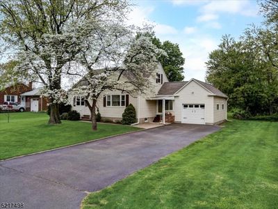 23 Evagrod St, Bridgewater, NJ, 08807