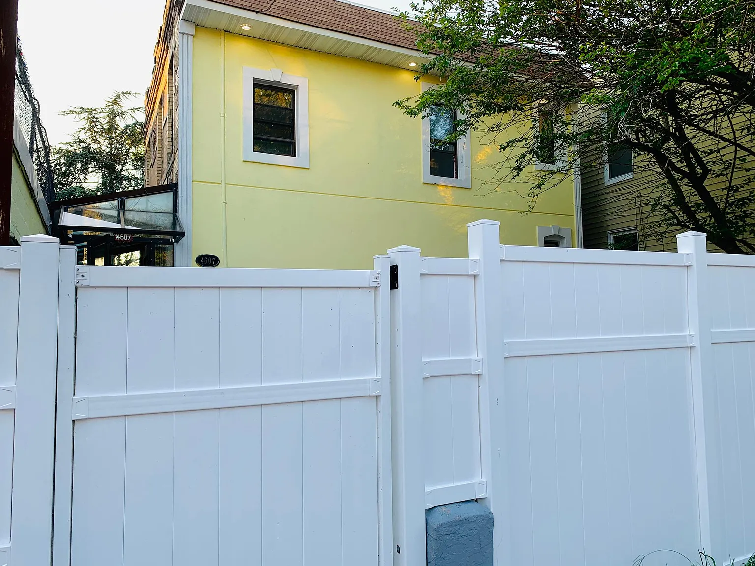 2 bed, $2,150 — Photo 2