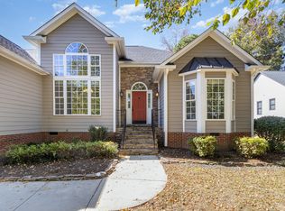 8014 Crenshaw Ln, Durham, NC 27713