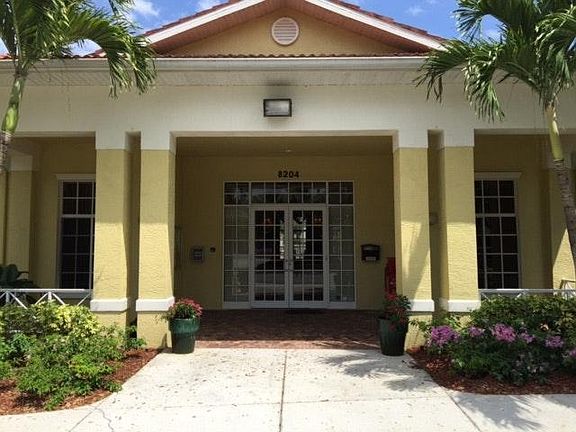 2nd image of 8271 Key Royal Cir APT 931