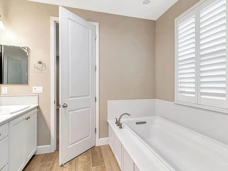3086 Via Siena Pl — Photo 34