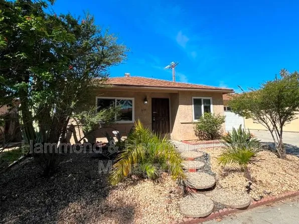 1693 Sequoia Ave, Simi Valley, CA 93063
