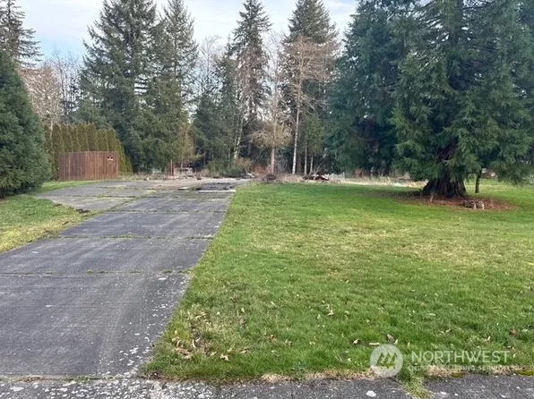 170 Home Town Drive, Kelso, WA 98626