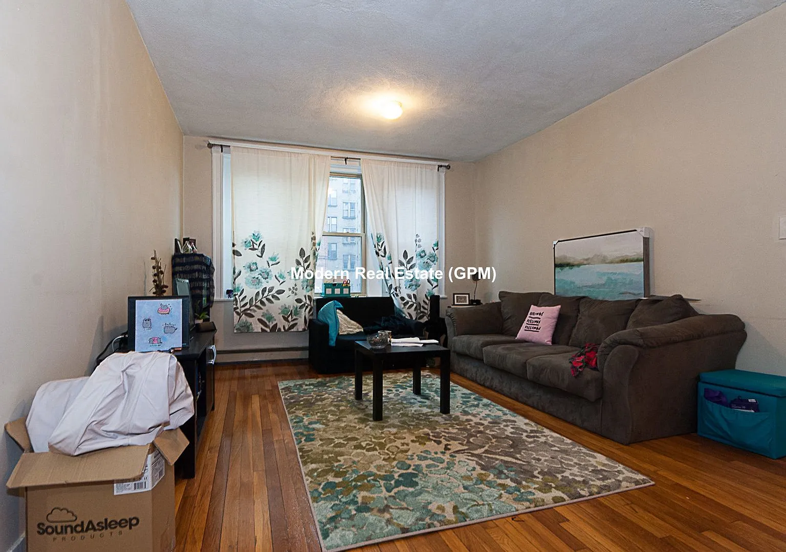 Brighton 2 Bed W Dishwasher Available For A 9/1 Move-In! Great Deal!! — Photo 1