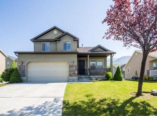 827 S Apple Grove Ln, Pleasant Grove, UT 84062