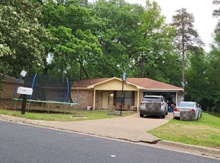1908 Elm St, Henderson, TX 75652