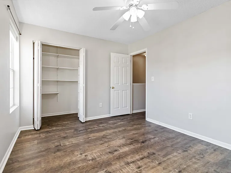 44 Hayfield Ln — Photo 26